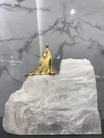 تحفة حجر كريستال طبيعي