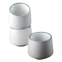 كوب ابيض باطراف زراقاء