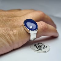 خاتم فضه ملكي بحجر عقيق يمني ازرق مميز