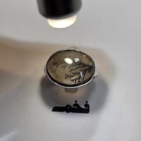 خاتم ملكي مطلي فضه حجر عقيق يماني مقاس الخاتم 8 ام...