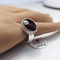 خاتم ملكي فضه حجر عقيق يماني طبيعي لون مميز