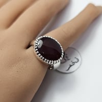 خاتم ملكي فضه حجر عقيق يماني طبيعي لون مميز