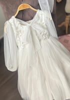 فستان من التُل الناعم المنسدل