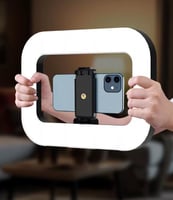 اضاءة مستمرة للجوال YM200