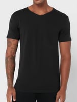 تي شرت للرجال عدد 2 من تومي هيلفيغر -size-M