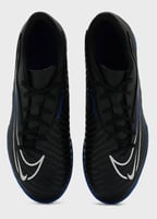 حذاء رياضي للرجال من نايك size-42-EU