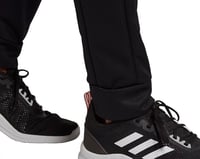 بنطال ايروريدي ديزايند 2 موف الرياضي للرجال من ادي...