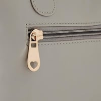 شنطة كتف نسائية من نيل هاربر