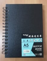 دفتر رسم بغلاف مقوى مقاس A5أسود