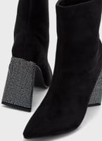 حذاء من ايلا بمقدمة مدببة للنساء size-40-EU