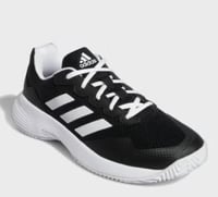 حذاء للنساء من اديداس size-39.1/3-EU