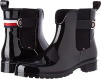 حذاء طويل عصري للنساء مقاوم للطقس من تومي هيلفيجر...