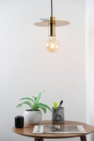 اضاءة معلقة اطار ذهبي