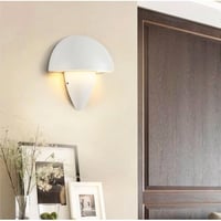 إضاءة سمكو نصف دائره أبيض