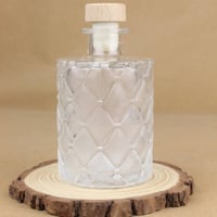 علبة كولد برو بغطاء مطاطي محكم الاغلاق 200 مل