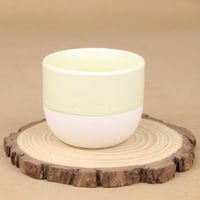 كوب قهوة فاخر لون تفاحي 150 مل