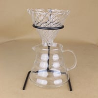 حامل V60 اسود قطعة واحدة