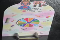 عجلة الحظ بي عبارة (عيد سعيد) كرتوني مقاس30*50سم