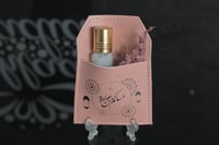 مجموعه (12) جيوب جلد وردي عساكم من عوادة مع ربع تو...