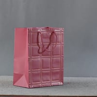 مجموعه (12) اكياس هدايا وردي مخطط ذهبي