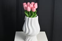 فازه برسلان مقاس 24*15سم بدون الورد