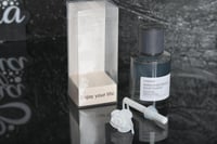 مجموعه(١٢) فواحات زجاج مع وردة وعلبة شفاف