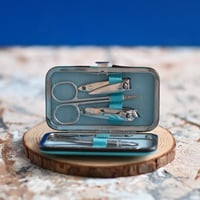 مجموعة (12) طقم العناية بالاظافر