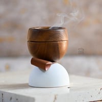 مجموعة (12) مباخر سيراميك