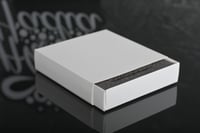 مجموعه (12) فواحات سيارة بروائح متعددة لون اسود