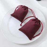 مجموعة (12) كيس قماش شمواه عنابي فاخر مع حبل للاغل...