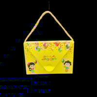 مجموعة (12) حقيبة توزيعات ورقية فاخرة بلون اصفر وع...