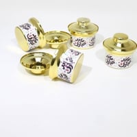 مجموعه (12) قدور ذهبي بلاستيك عيد مبارك