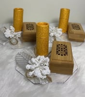 مجموعة (12) مبخرة ذكية بقاعدة مزينة مع لوجو حسب ال...