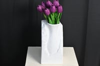 فازة برسلان مقاس 15*20سم بدون الورد