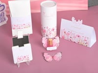 مجموعه(12) مريات مع مناديل مع فرشة مكياج وربع تولة...