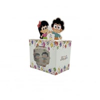 مجموعة (12) علبة توزيعات العيد بشخصية طفل و طفلة و...