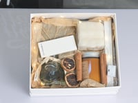 طقم فواحه مع شموع وأضاءه وكسرت عود