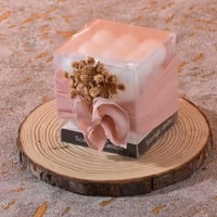 مجموعة (12) شموع بابلز مع التنسيق ولوقو حسب الطلب