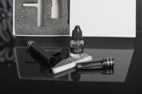 مجموعه (12) فواحات سيارة بروائح متعددة لون اسود