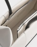 توت باق Daylla ( كريمي)