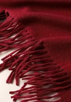 وشاح شتوي أحمر (ميكاسا)