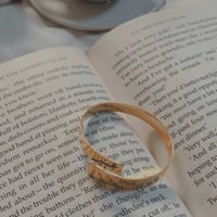 سوارة ليزر بالاسم