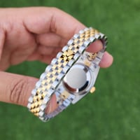 رولكس نسائية