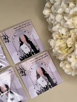 توزيعات حلق اذن للخريجات