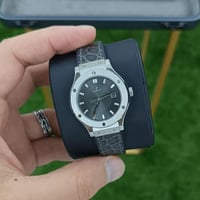 ساعة هوبلت كلاسيك فيوجن