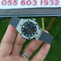 ساعة هوبلت كلاسيك فيوجن