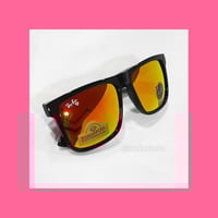 ري بان نظارة شمسية R30
