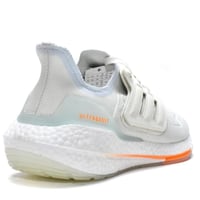 Adidas Ultra Boost 22