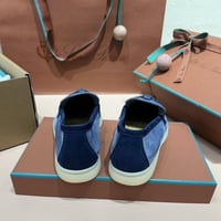 كاجوال Loro Piana