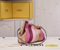 شنطة فيندي Fendi First Small